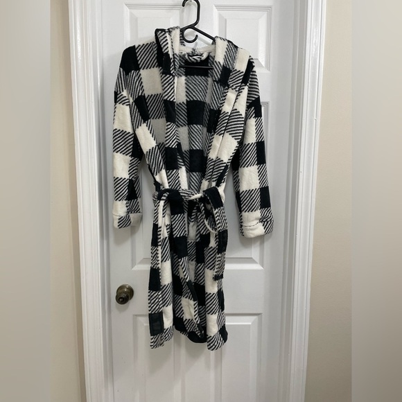 Vera Bradley Plush Fleece Robe S/M - Picture 3 of 14